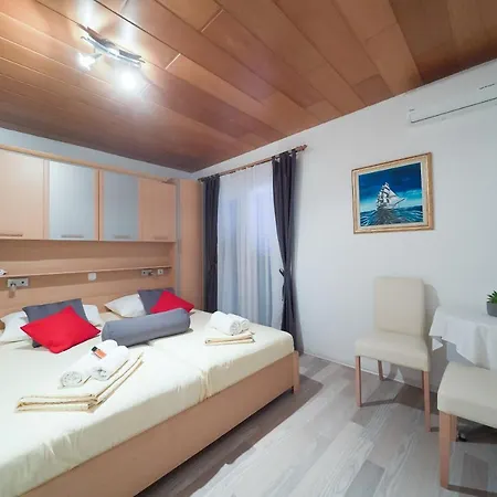 بيت ضيافة Lanterna 3*