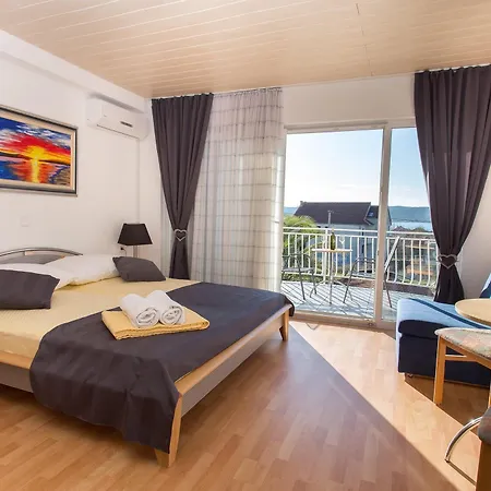 Lanterna Gasthuis 3*