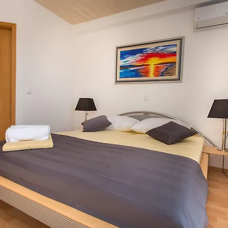 Lanterna Affittacamere Turanj