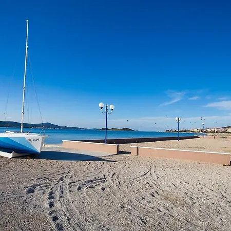 Lanterna Affittacamere 3*