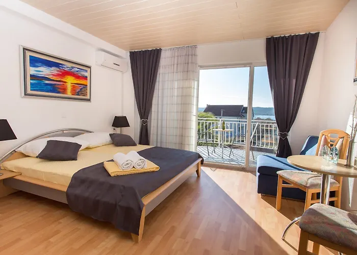 Lanterna Vendégház 3*