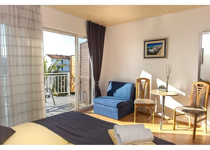 Lanterna Vendégház 3*